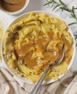 vegan garlic mashed potatoes