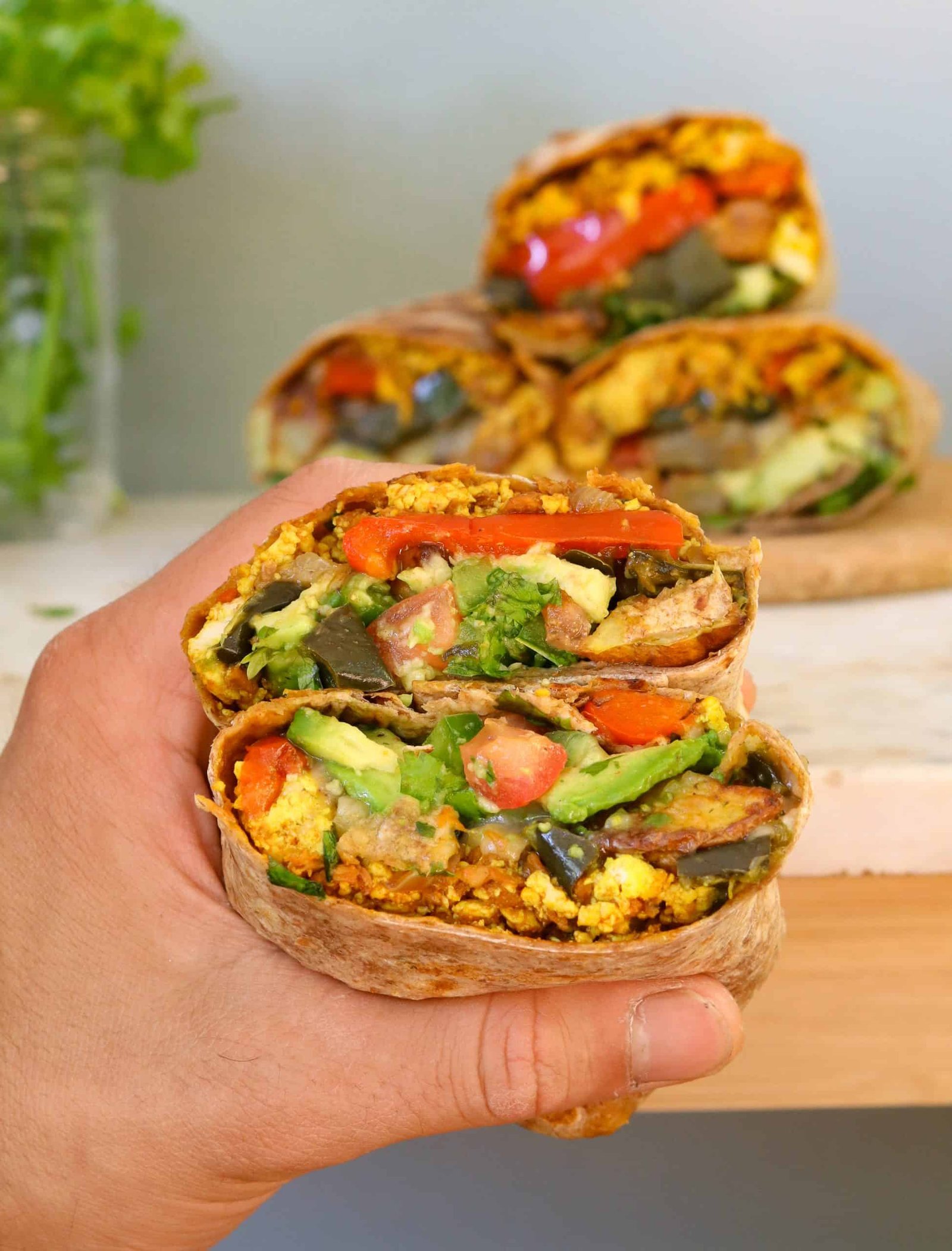 Vegan Breakfast Burritos (Mexican-style!)