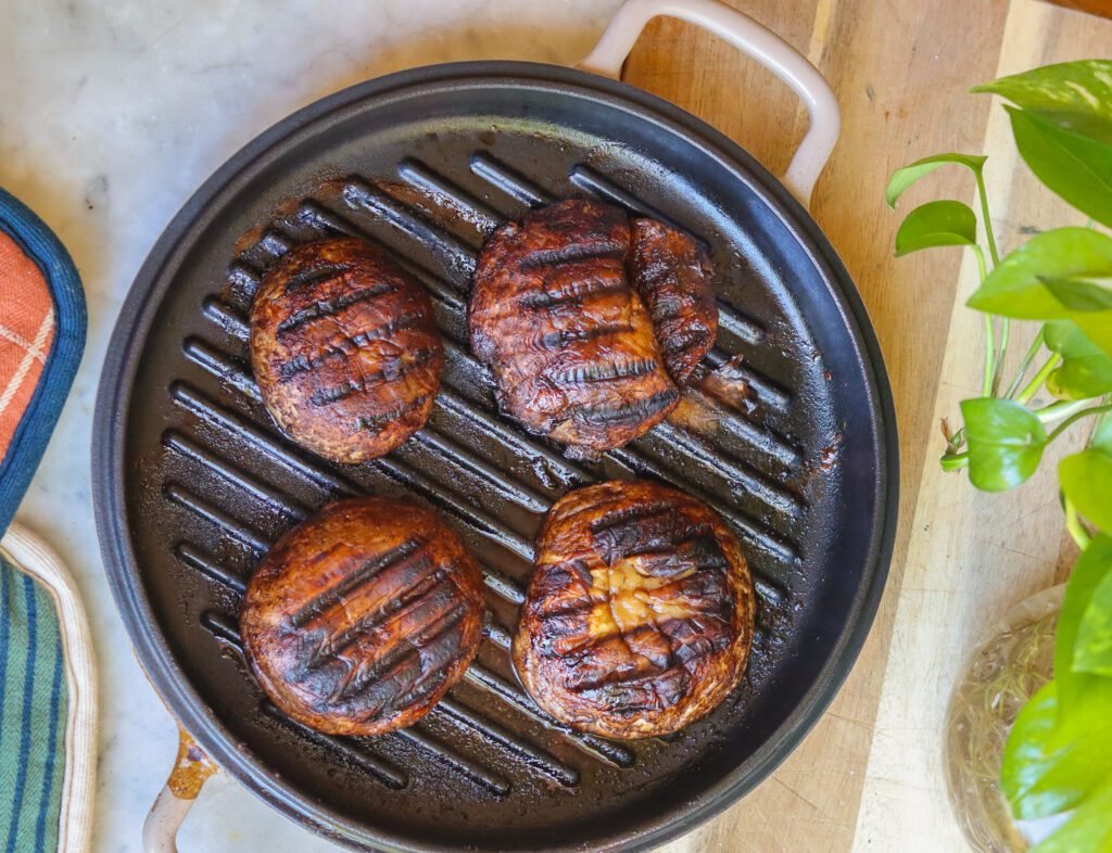 vegan mushroom tacos recipe on a griddle.