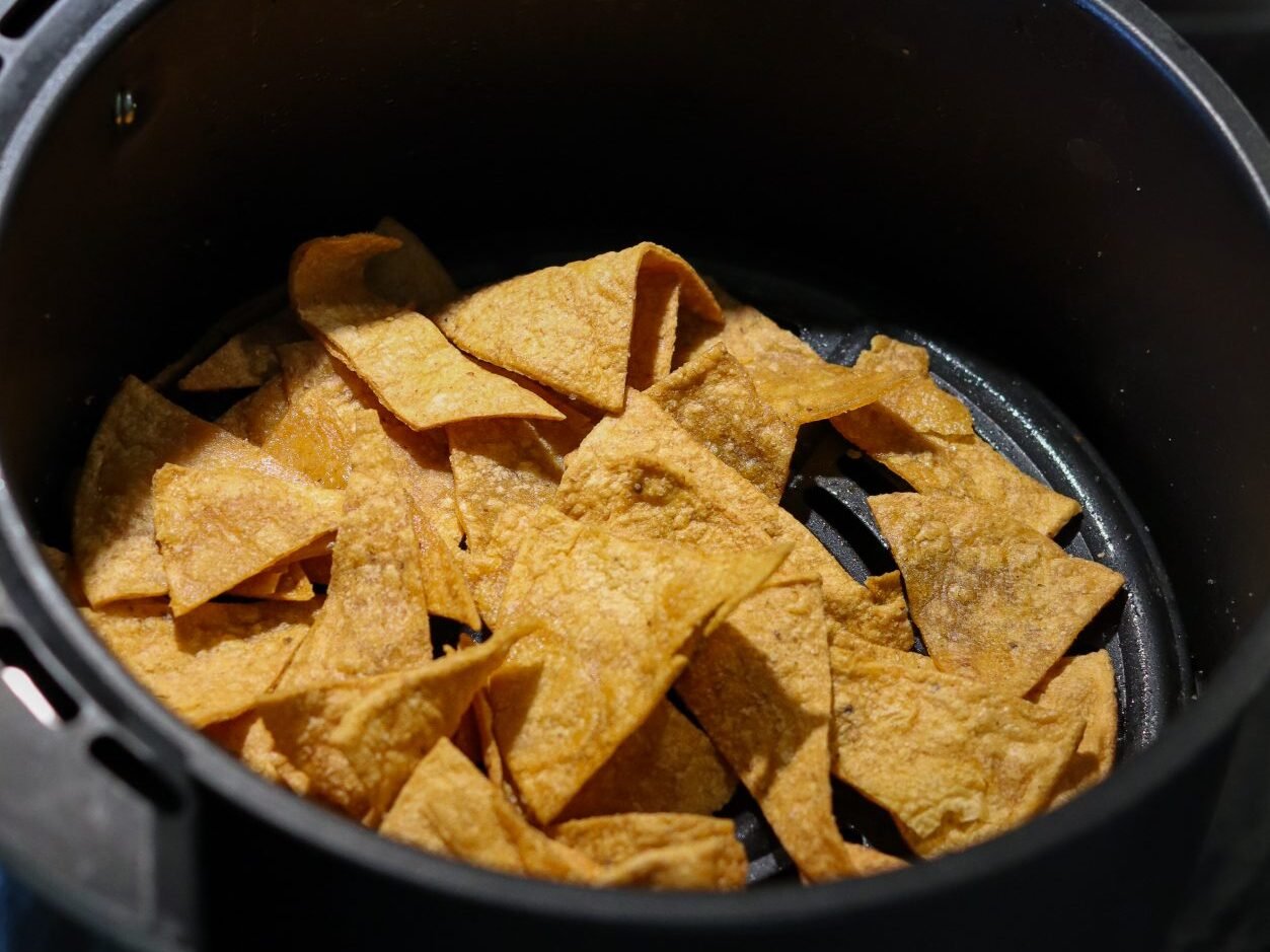 recipe for vegan chilaquiles air fryer.