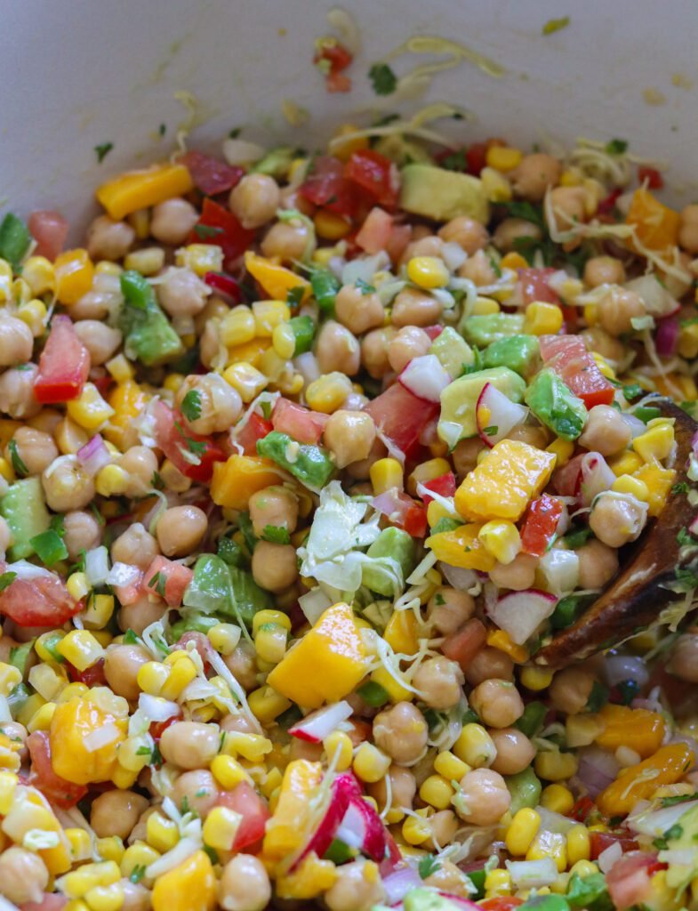 how to make a vegan chickpea salad